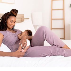 Kindred Bravely Davy Nursing & Maternity Lounge Set size medium